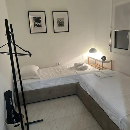 Nikis Villa Vrasna